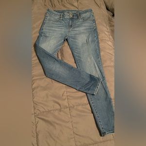 Light wash American Eagle jeggings. Size 10 Regular